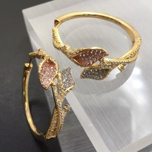 Lanyika Fashion Jewelry Two leaves Elegant Big Ear Loops Micro Plated Wedding Banquet Earrings Romantic Bridal Daily Best Gift