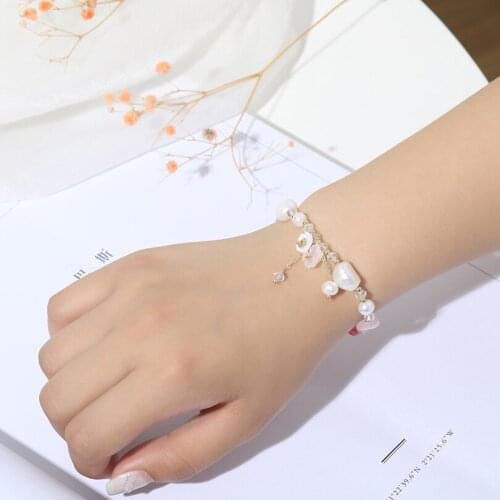 Natural Powder Crystal Women Bracelets On Hand Chain Bangles Jewelry Aesthetic Fashion Female Popular Now New 2021 Vintage
