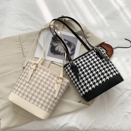 Women Plaid Shoulder Bucket Bag Portable Female Travel Daily Casual Handbag Tote Fashion Exquisite Shopping Bag