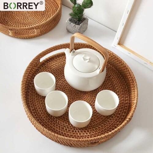 BORREY Handwoven Basket Tea Tray Rattan Crafts Bread Snack Plate With Handle Round Woven Ornaments Restaurant Hotel Food Tray