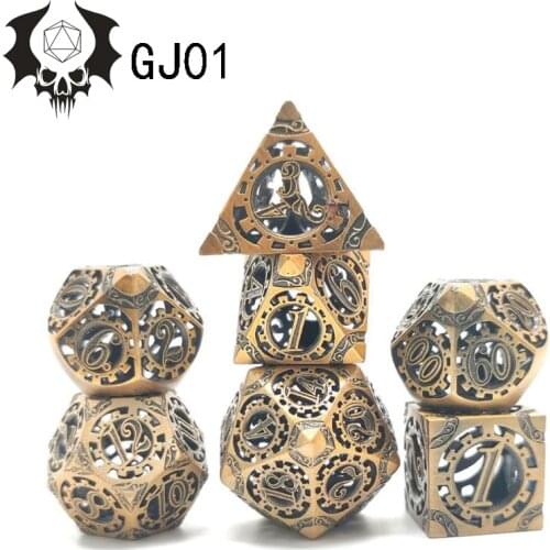 Hot Sale 7pcs/set of 17 Colorful Multi-sided Hollow Dice Metal Zinc Alloy Multi-sided TRPG Game Dice Set Board Game Hollow Dice