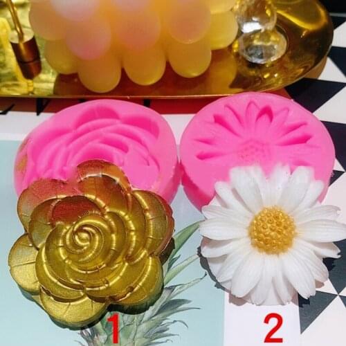 Simulation Flower Epoxy Resin Mold Large Silicone Resin Mold for Wall Hanging Epoxy Resin Mold Key Chain Pendant
