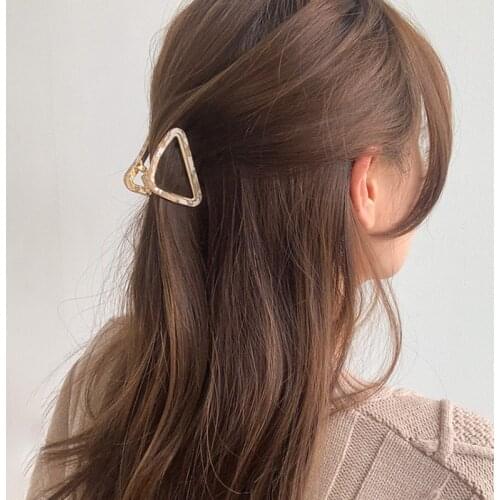 Womens Hair Clips Acetate Headdress Korean Trendy Hairpins Triangle Claw Clips Hollow Side-Clips Hair Accessories Barrettes