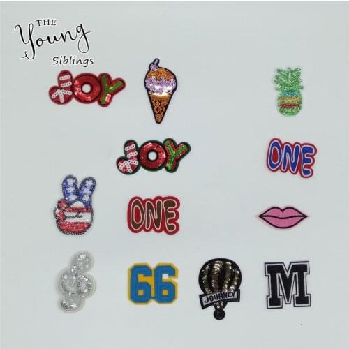 Fashion Hot sell Cartoon Pattern Kids Hot melt adhesive Applique Embroidery Patches Badges DIY Clothing Accessories C980-C993