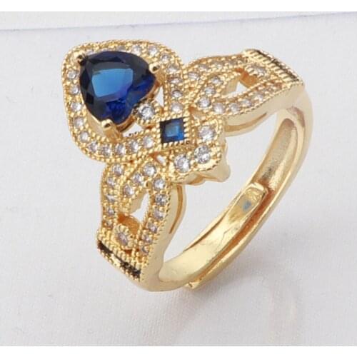 Fashion Geometry Rings Luxury Crown Shape Adjustable Size Golden Jewelry Womens Charm Wedding Ring Anniversary Gifts