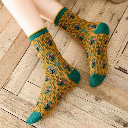 2020 Autumn Winter New Product Trend Pile Pile Retro Mahua Court Floret Lady Stockings for Women 5 Pair / PACK