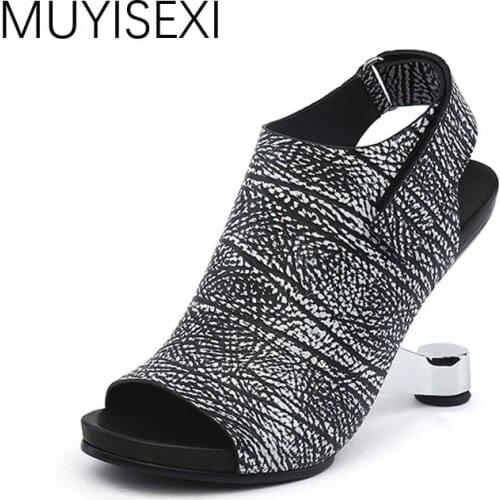 Gladiator Sandals Women Peep Toe Genuine Leather Ankle Strap Metal Strange High Heels Sandalias Mujer HL93 MUYISEXI
