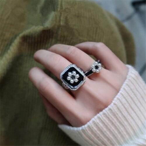 Cute Pearl Flower Design Rings For Women Jewelry Set 2021 Trendy Lady Party Finger Accessories Cool Black Ring Adjustable