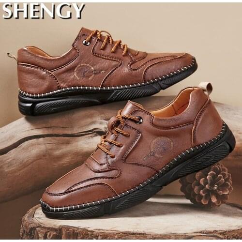 Shengy Mens Casual Shoes Handmade Leather Men Business British Style Designer Shoes Men Outdoor Mens Flat Shoes