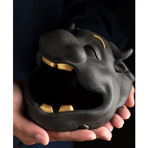 Creative Cute Animal Ashtray Large Capacity Household Anti Fly Ash Car Ceramic Cartoon Pig Ashtray Home Decor Gift for Boyfriend