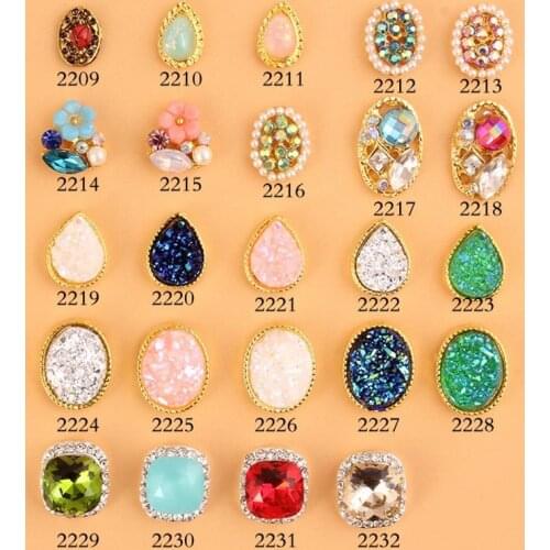 100Pcs/Lot Bows Seashell Paved Pearls Starfish Conch Rhinestone Nail Charms Gold Plated Alloy DIY Nail Art Decorations 2695-2718