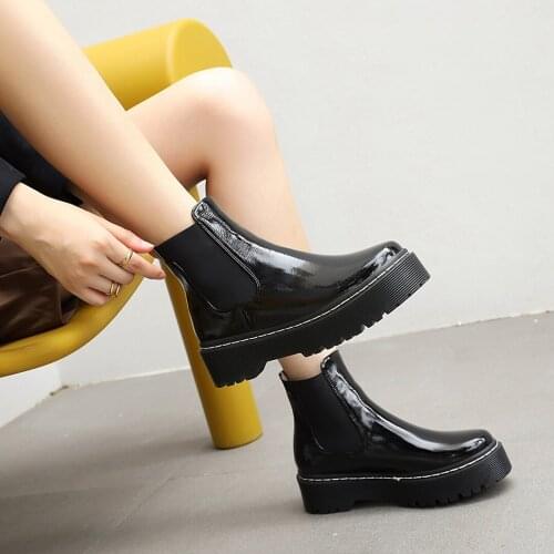 Thick-Soled Flat Gun Color Chelsea Boots Elastic Band Color Matching Fashion Street Trend Set Foot Female Ankle Boots