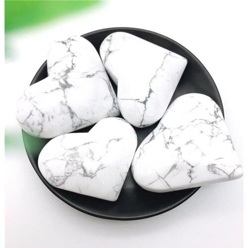 1pc Natural Big White Turquoise Heart Shaped Crystal Heart Gift Healing Crystal Natural Stones and Minerals