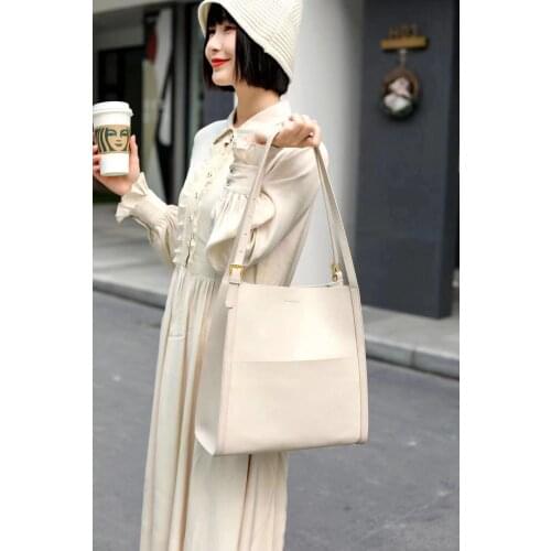 Genuine leather Luxury Brand Designer high quality Women Messenger Bags Shoulder Bag Genuine leather crossbody bags