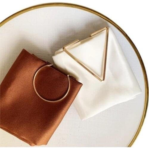 10 / PCS 2021 new European and American metal geometric napkin ring