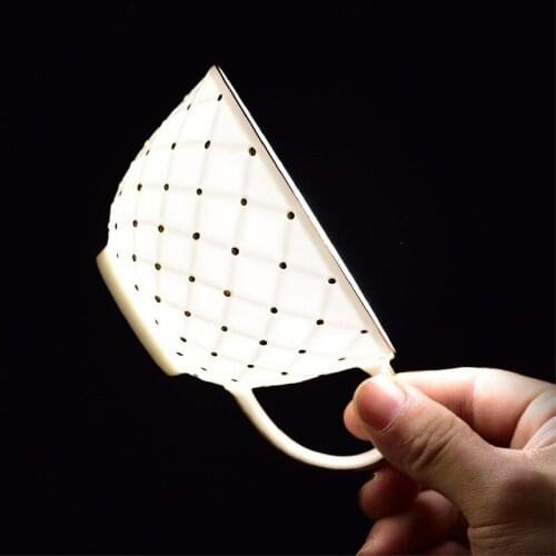 European Ceramic Coffee Cup Set Gold Rim Royal Luxury Handmade Porcelain Tea Cup Modern White Tazas De Cafe Drinkware EB50BD