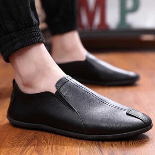 2021 New Spring and Autumn Fashionable Men Casuals Leather Shoes Lazy Cloth Shoes Korean Style Trendy Mens Leather casual Shoes