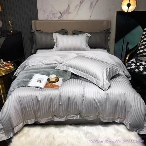 Hight Quality Bedding Simple 100TCjacquard solid color Bedding Set long-staple cotton purecotton duvet cover 1.8mNordic BedSheet