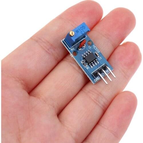 1pc 5V-12V NE555 Frequency Adjustable Pulse Generator Module NE555 Chip 3*1.5cm