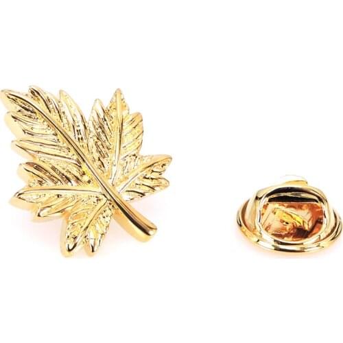 New style Lapel Pin For Men Golden maple leaf neckpin Hand painting Brooch of high quality mens accessories free shipping XZ013