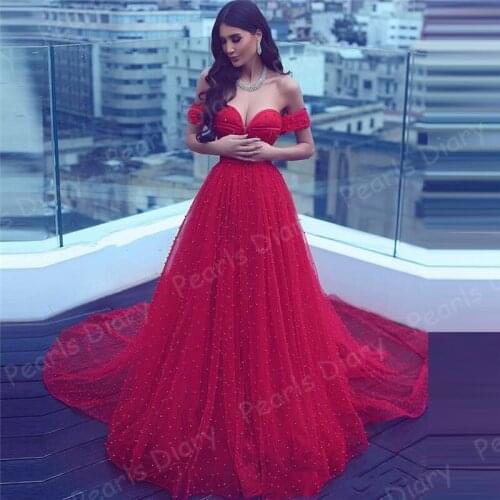 Sexy Red Off The Shoulder Wedding Dresses 2021 Luxurious Pearls Sweep Train Bridal Gowns Middle East Bride Dress Robe De Mariee