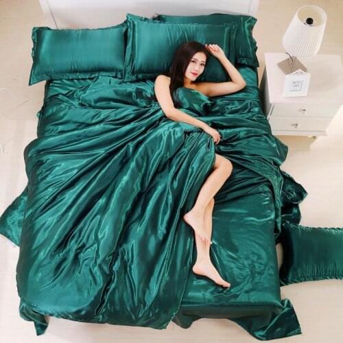 New Product Solid Color Bedding Set Luxury Soft Bed Sheet And Pillowcases Summer Quilt Cover Sheet For Home Cool Bed Cover Set