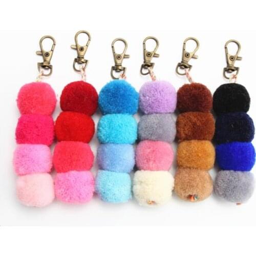 1pc 2019 Boho Style Pompons KeyChains Bag Hanging Rainbow Pom Pom KeyRing Party Gift Summer Jewlery
