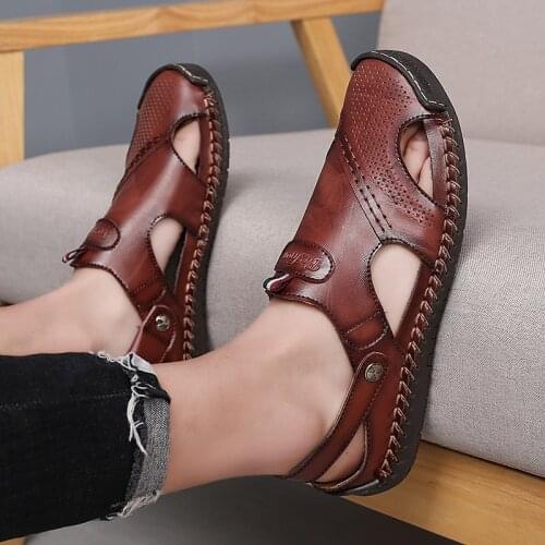 2021 Summer Mens Sandals Lightweight Wear-resistant Retro Baotou Mens Shoes Non-slip Slippers Beach Shoes Zapatos Hombre