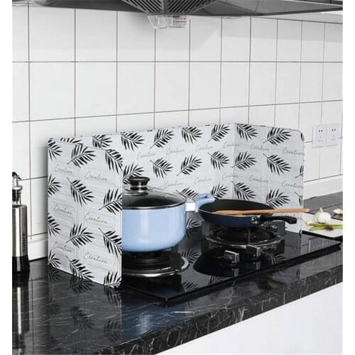 New 50pcs Kitchen Gadgets Oil Splatter Screens Aluminium Foil Plate Gas Stove Splash Proof Baffle Home Kitchen Cooking Tools