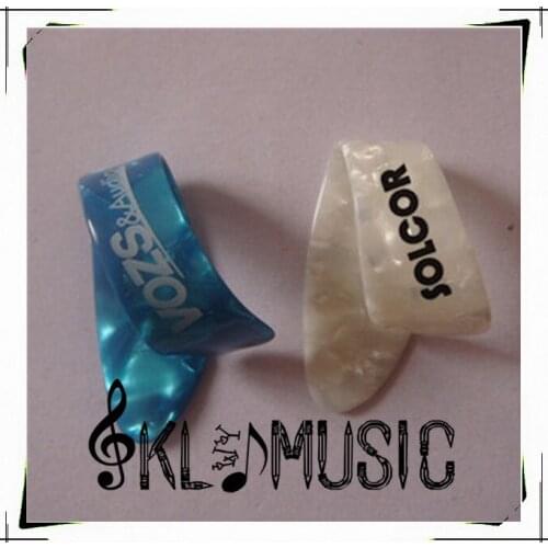 High Quality!!! Assorted colors Celluloid Guitar Thumb Picks Plectrum Guitar Playing Accessory
