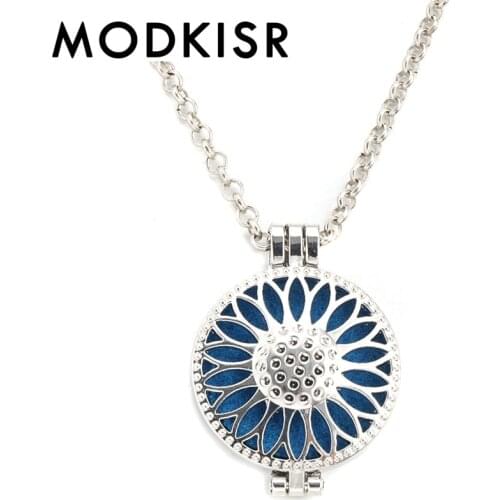 MODKISR Wholesale High Quality 30mm Trendy Flowe Fashion Essential Oil Diffusing Charm Exquisite Necklace Aroma Locket Pendant