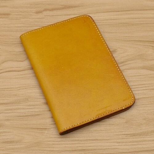 2021 Hot Mens Leather Passport Cover Handmade Coin Purses Holders Famous Brand Passport Case