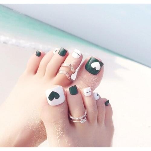 Green Jump Color Nail Art Tips with Glue Summer Holiday Beach Seaside Foot Fake Nail Heart-shaped Pattern Trendy Toe False Nails