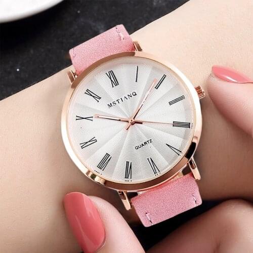 2020 Watch Women Fashion Casual Leather Belt Watches Simple Ladies Analog Quartz Clock Luxury Dress Womens watches Reloj mujer