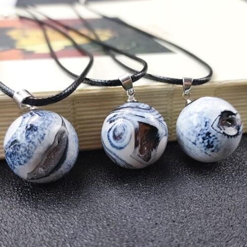 3pcs 20mm Ball Natural Agates Open Smile Geode Ghost Eye Pendant Necklace Energy Healing Meditation Pendulum