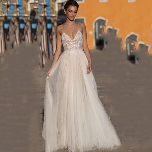 Dress Vision V-neck Wedding Dresses