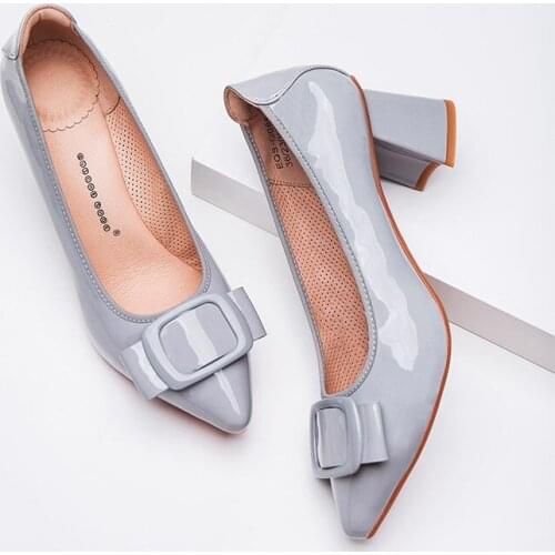 Quicheshoes 2021 Women High Square Button Shoes Pointed Toe Shallow Mature Female Pumps Breathable Handmade Office Ladies Shoes