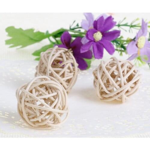 3pcs Rattan Pet Bird Parrot Parakeet Cockatiel Claw Chew Toys Swing Ball Cage Q0KA