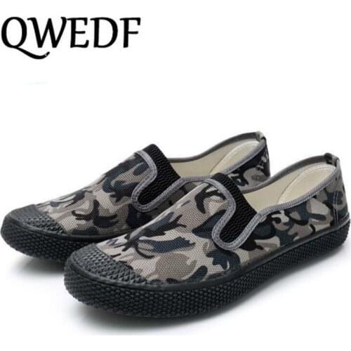 2019 Slip-On Lightweight Mesh Men Shoes Casual Breathable Work shoes Male Sneakers Tenis Feminino Footwear hiking shoes X5-28