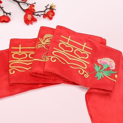 Wedding supplies red belt embroidery woman to accompany the dowry festive decoration bride and groom marriage can