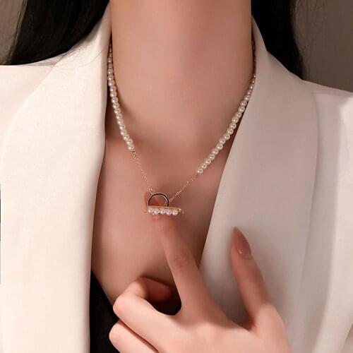 Fashion simple personality trendy necklace T-shaped buckle pearl necklace net red temperament design sense item decoration