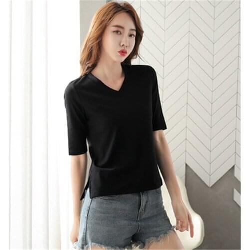 021 New Fashion T-shirt Ladies Spring Bottoming Shirt Women Loose Split Five-point Sleeves Thin V-neck Tight High Quality