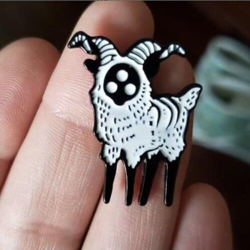 Sale Cute Animal Enamel Pins Metal Braided Goat Brooches Badge Laple Collar Pin Medals Fashion Backpack Decor Jewelry Gift 2021