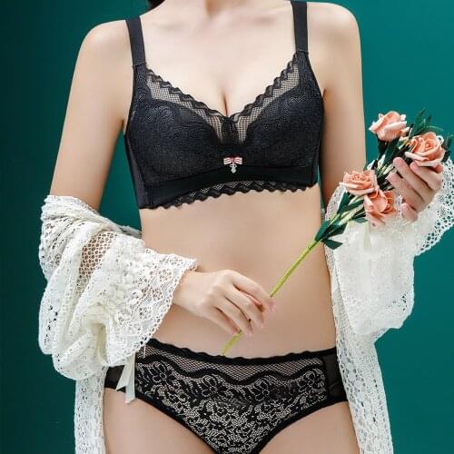 Gorgeous Women Posh Up Bra Panty Set Wireless Soft Padded Lingerie With Lace Underpanty Wide Bust Bralette Size 30-40 Tops