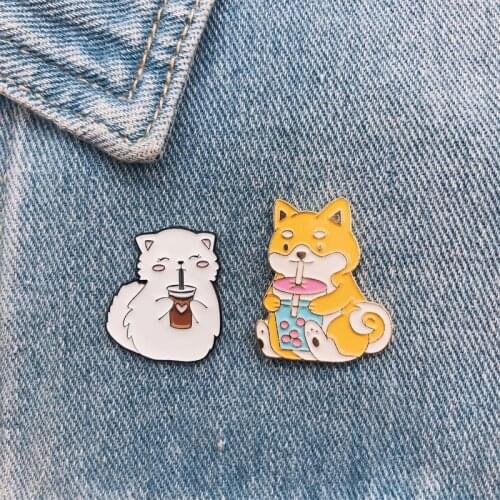 Cartoon cute sweet animal enamel brooch cat dog drinking water love pin alloy badge woman clothes bag jewelry gift for friends