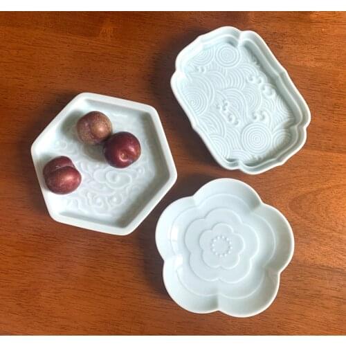 Flower Shape Ceramic Plate Delicate Fruit Bowl Hexagon Type Plate for Snacks Fruits Dessert Nuts