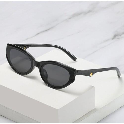 New fashion retro cat eye sunglasses women trend personality jelly color sunglasses men catwalk street shooting driving glasses