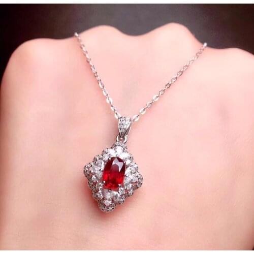 Fine Jewelry Real Pure18 K Gold Jewelry Natural 100% Ruby 0.72ct Gemstone Pendant Diamonds Pendant Gemstone Necklaces for Women