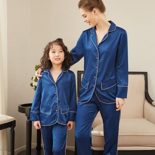 2019 new Spring Mother Kids boy girl Pajamas Family Matching Sleepwear Mom Daughter Son Pyjamas Set Matching suit Nightwear