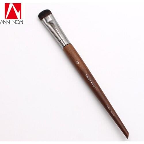 Professional Makeup Artist Long Slender Wood Handle Extra Dense Wavy Hair 240 Short Round Medium Shader Paddle Brush